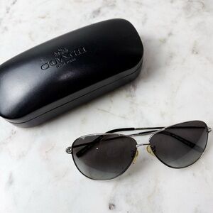 Coach Pilot Aviator Juliana Sunglasses Silver HC7017 L911